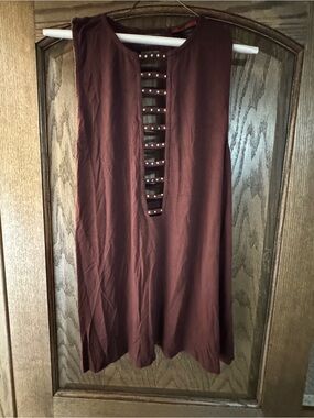 Sleeveless Maroon Ladder-Back Tank Top